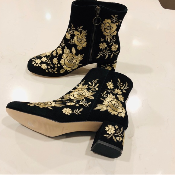 Johnny Was Retro Metallic Embroidered Booties - Picture 2 of 8